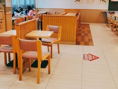 用餐区-德克士(车站路店)