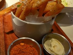 -阿妮叶李(光谷世界城店)