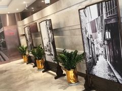 -和颐至尊酒店(上海人民广场南京路步行街店)