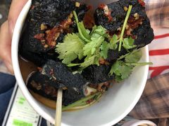 -黑色经典臭豆腐·湖南特产(太平街口店)