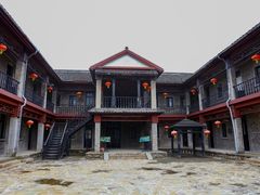 -清风小镇闯关东影视基地