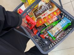 -全家便利店(康健路店)