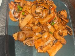 -浩运·海鲜青岛菜·海胆水饺(石老人店)