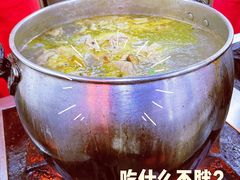 鱼丸汤-老滕家过桥米线(金鱼胡同店)