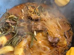-缘福乡村铁锅炖民宿(八达岭店)
