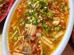 活渡花鲢-盐与味葱葱鲫鱼•自贡菜江湖菜(春熙店)