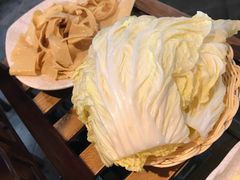 -亿诣蝎府炸酱面羊蝎子火锅(酷车小镇店)