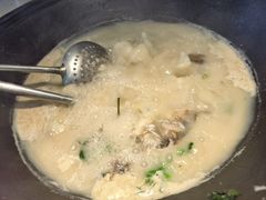 -陈大锅·岳阳鱼馆·地道岳阳菜(美食街店)