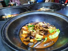 -缘福乡村铁锅炖民宿(八达岭店)