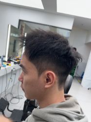 -尤司男士国潮理发馆