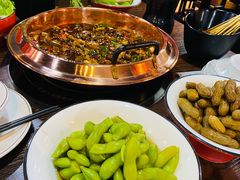 -虾弄弄海派小龙虾·牛羊蝎子火锅