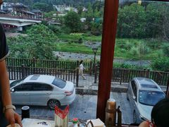 -老唐三下锅 ·张家界地标美食(溪布街店)