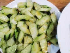 刀拍黄瓜-靓靓蒸虾(中山里店)