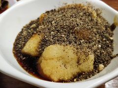 黄糖糍粑-继红顺河抄手名小吃