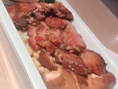 招牌烧鹅皇-避风塘(宝山万达店)