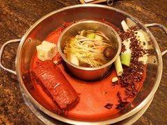 -星鸿社重庆老火锅(燃灯寺分店)