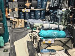 -迪卡侬(环球港店)