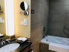 -峨眉山世纪阳光大酒店(峨眉高铁站店)