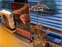-铭牛烧肉·和牛海鲜自助(高新月牙湖店)