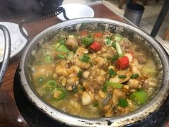 石锅牛蛙-小四川菜馆(托乐嘉店)