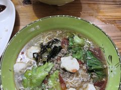 -周记蟹仔粉(侨港风情街店)