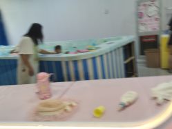 -海豚湾婴儿游泳(塘沽店)