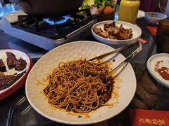 -老鼎万春卤菜(五代传承创始老店)