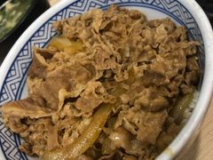 招牌和味牛肉饭-吉野家(上海美罗城店)