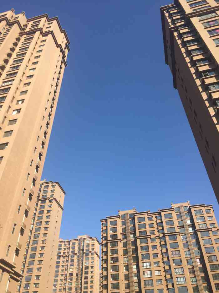 亲水湾·龙园-"面前一并好友利用周末自驾大同,出了高速天.