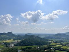 -马仁奇峰