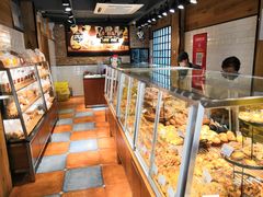 面包甜点陈列柜-苹果花园(龙漕路店)