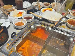 -海底捞火锅(杭州滨江九宜城店)