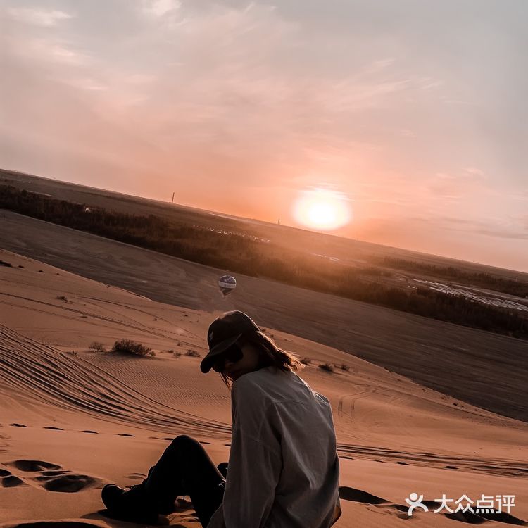西北旅行｜鸣沙山⛰️月牙泉🌙沙漠绿洲