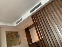 -广州中心皇冠假日酒店