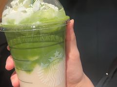 -星巴克(七宝领展广场1F店)