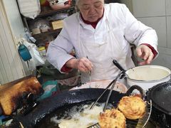 -阿婆油墩子(五里桥路188弄小区店)