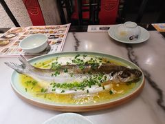 鸡汁太湖白鱼-京城小江南·北京烤鸭·江南土菜·白鱼(中关村店)