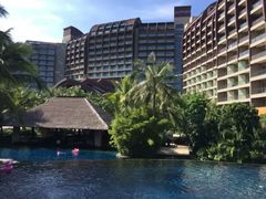 -三亚湾海居铂尔曼度假酒店