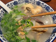 小潘特色鸭血粉丝汤-小潘记鸭血粉丝汤