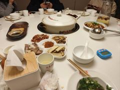 -土连锅·现熬养生汤锅(梁家巷店)