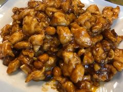 -金牌餐厅·天津菜·八珍豆腐·老爆三(瓷房子店)