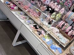 -名创优品(万达广场河东店)