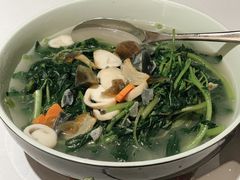 油麦菜-蜀香妈妈菜馆(海王路店)