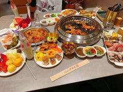 -黑金·寻焰自助百汇·烤肉·火锅(中街店)