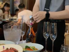 -MONICH牛排融合餐厅(和义大道购物中心店)