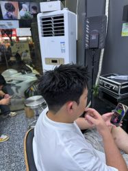 -藤野造型专业烫染接发