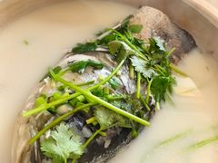 -天乐农家鱼头王(天目湖店)