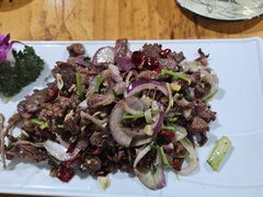 -虹海圣肉饼店家常菜馆