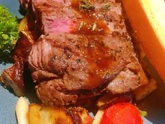 -JINNS锦时 steak&pizza(浸信会礼拜堂旧址店)