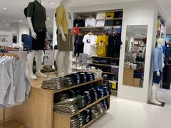 -优衣库(重庆星光时代广场店)